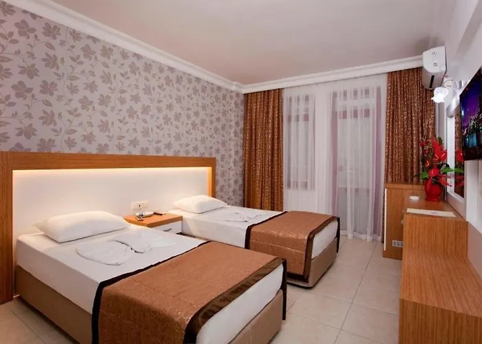 Diamore Hotel